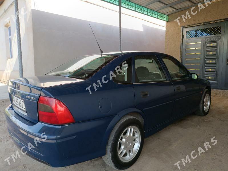 Opel Vectra 2001 - 70 000 TMT - Дашогуз - img 1