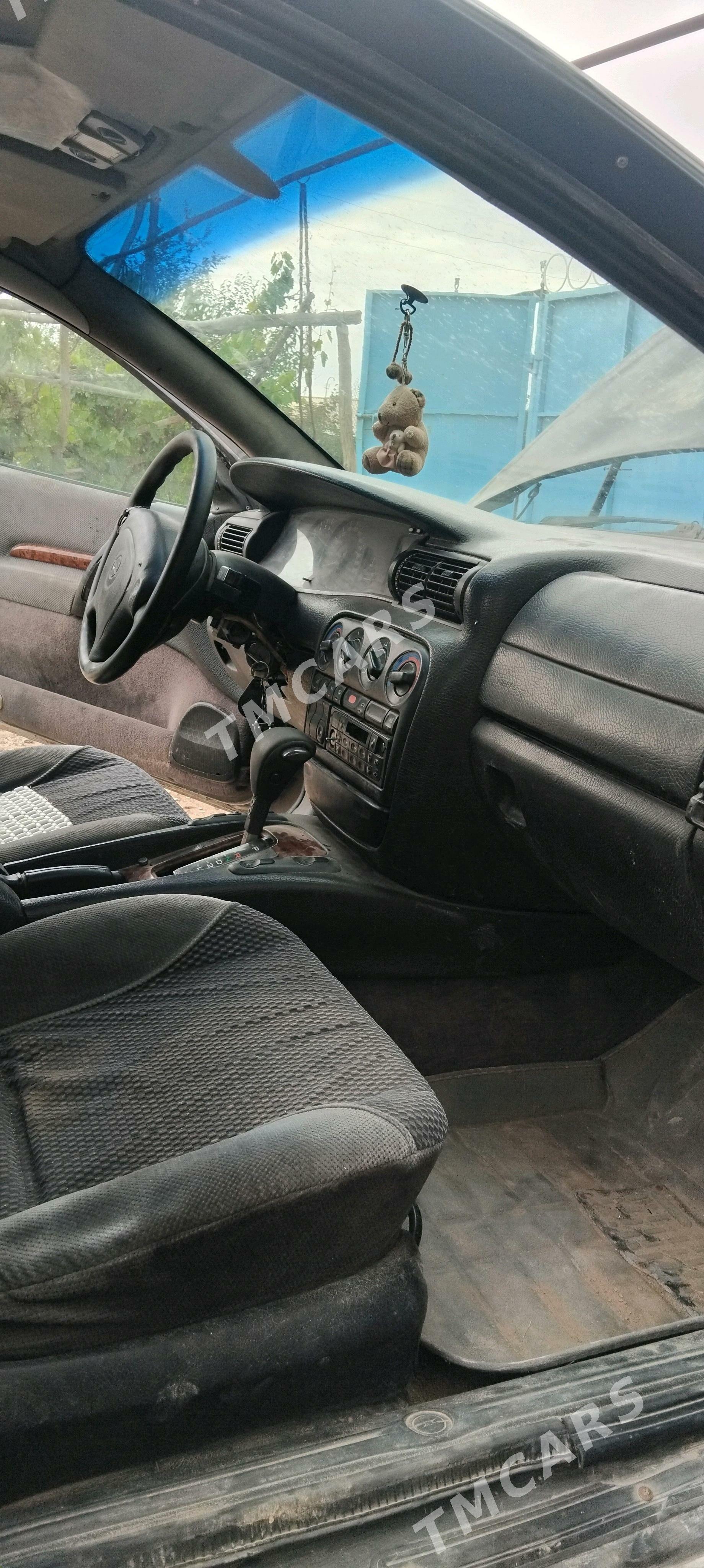 Opel Omega 1997 - 20 000 TMT - Туркменабат - img 4