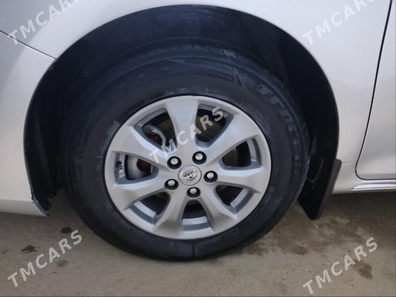 Toyota Camry 2012 - 250 000 TMT - Magdanly - img 5