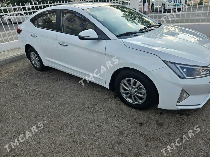Hyundai Elantra 2019 - 210 000 TMT - Aşgabat - img 6