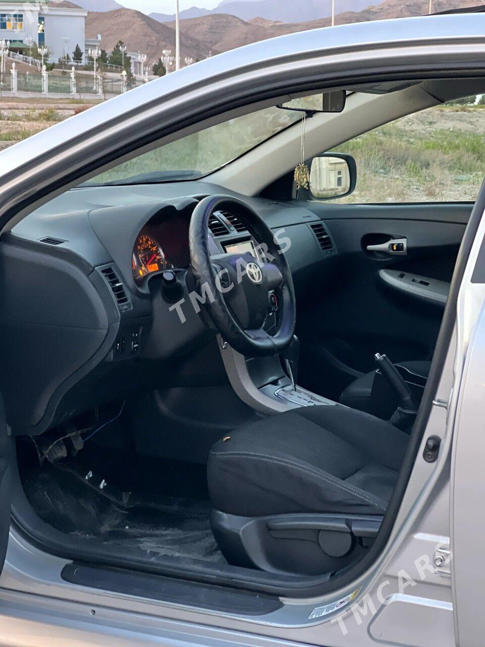 Toyota Corolla 2013 - 148 000 TMT - Balkanabat - img 3