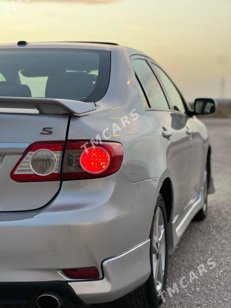 Toyota Corolla 2013 - 148 000 TMT - Balkanabat - img 4