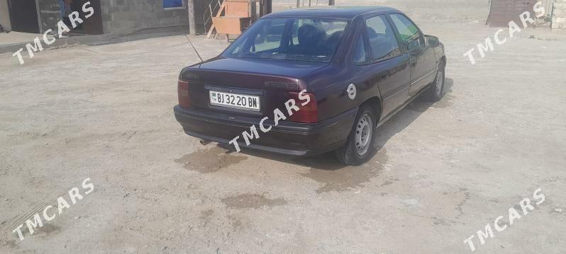 Opel Vectra 1995 - 30 000 TMT - Берекет - img 4