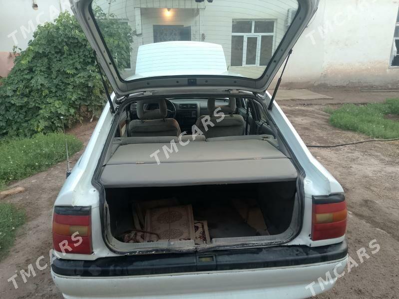 Opel Vectra 1995 - 33 000 TMT - Şabat etr. - img 9