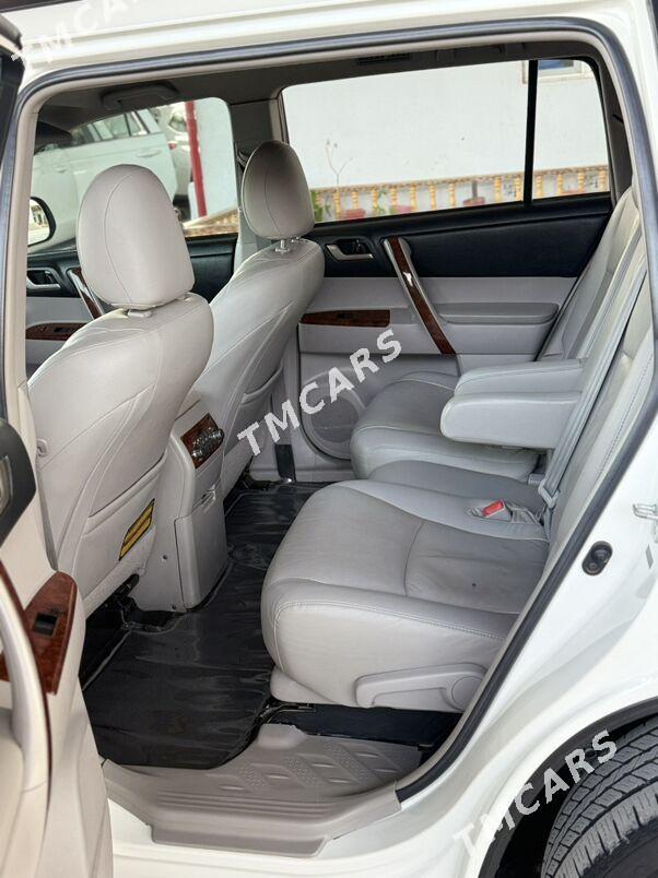 Toyota Highlander 2011 - 365 000 TMT - Мары - img 7