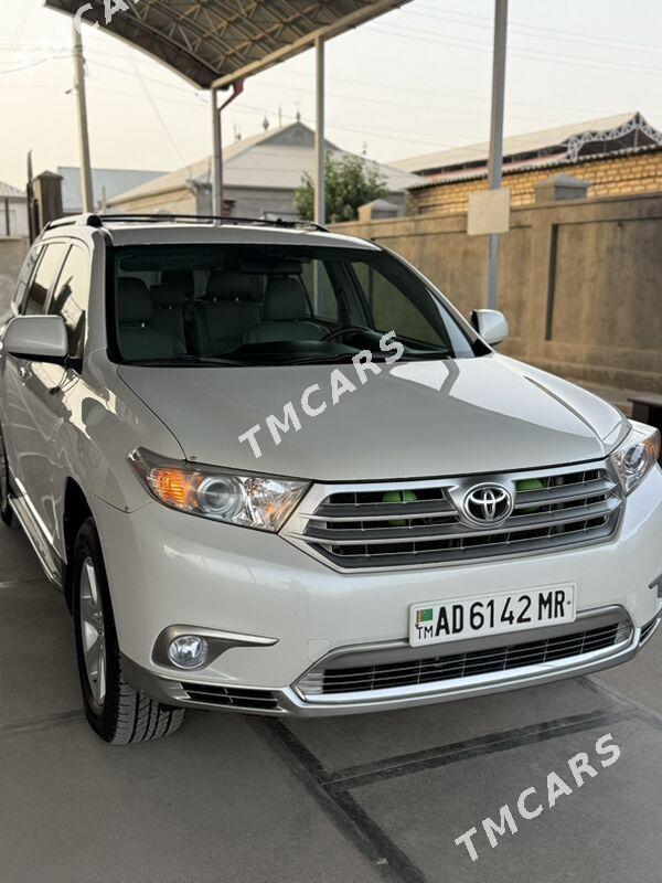 Toyota Highlander 2011 - 365 000 TMT - Мары - img 2