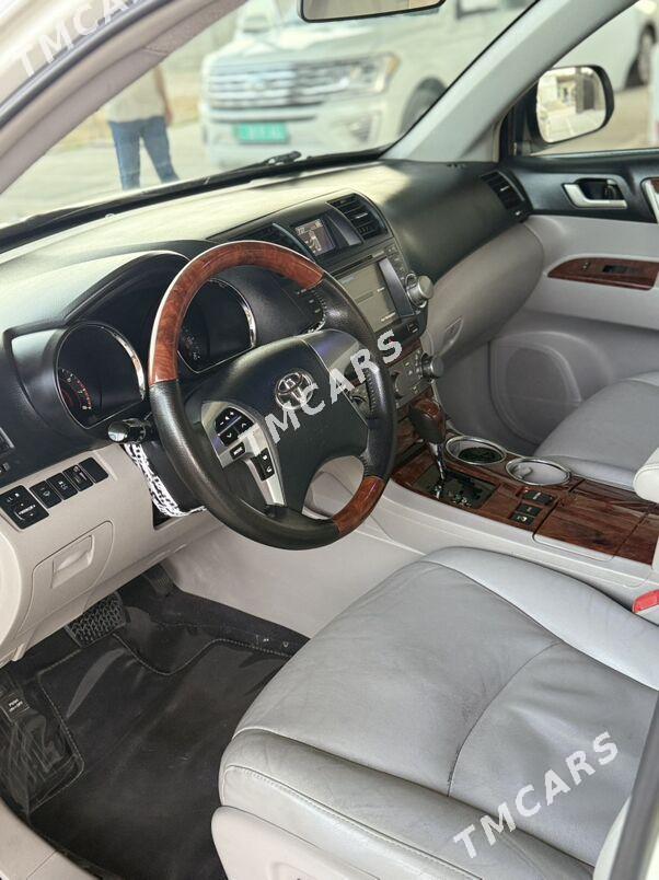 Toyota Highlander 2011 - 365 000 TMT - Мары - img 3