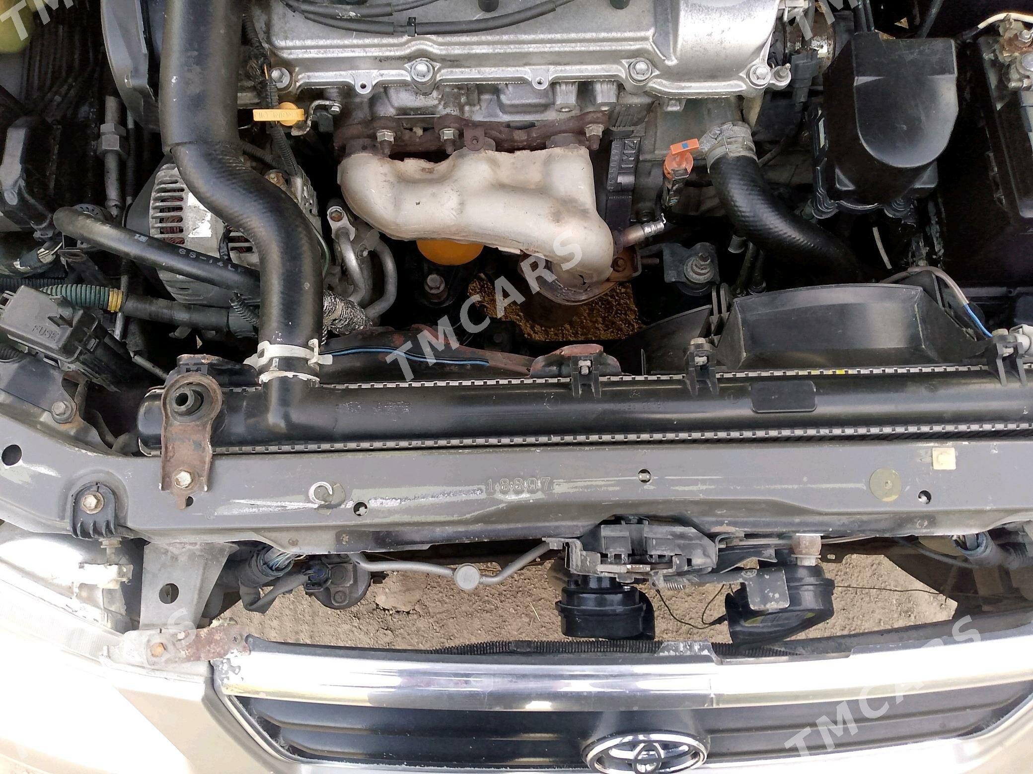 Toyota Camry 1998 - 130 000 TMT - Köneürgenç - img 9