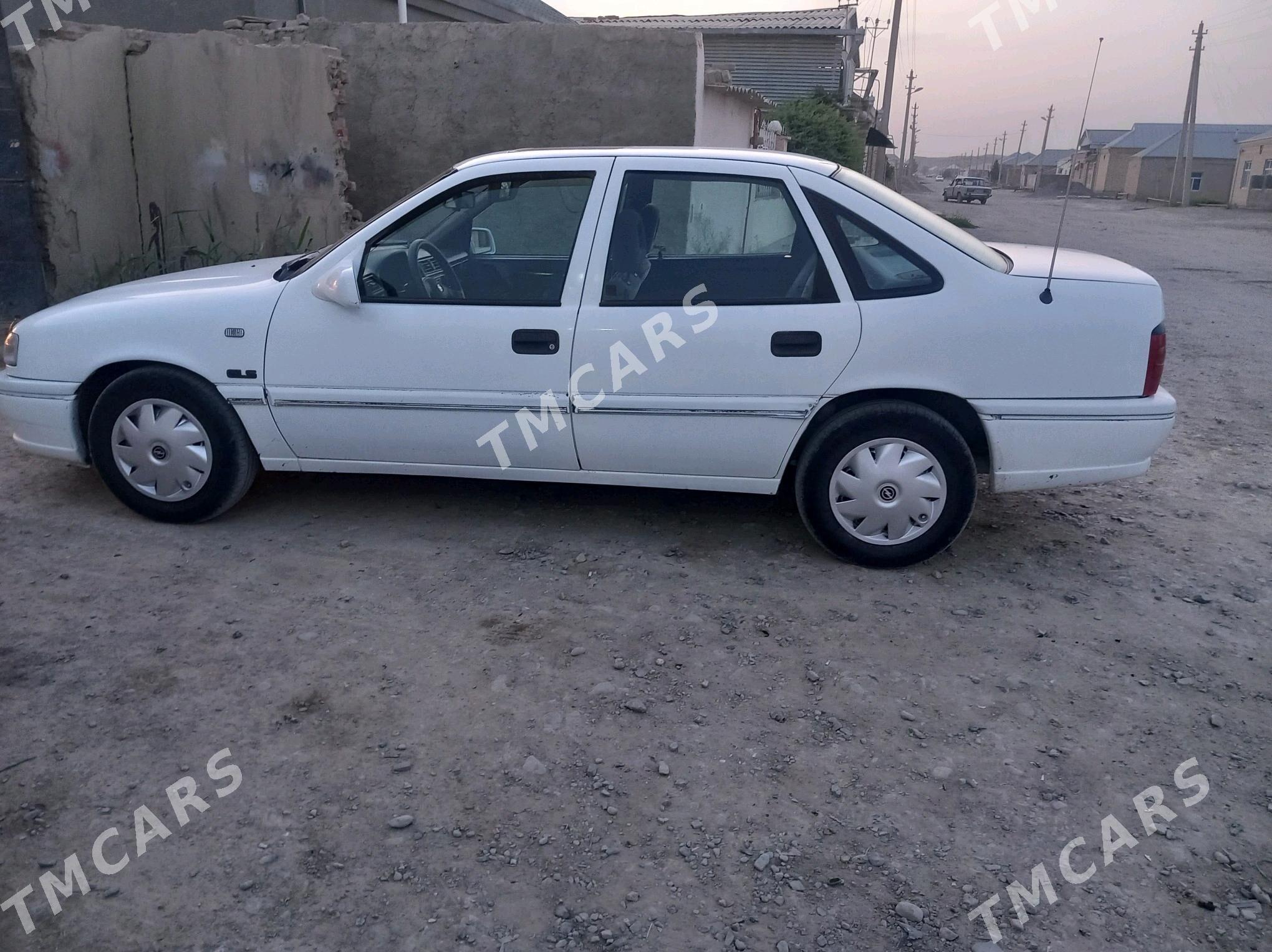 Opel Vectra 1995 - 45 000 TMT - Bäherden - img 3