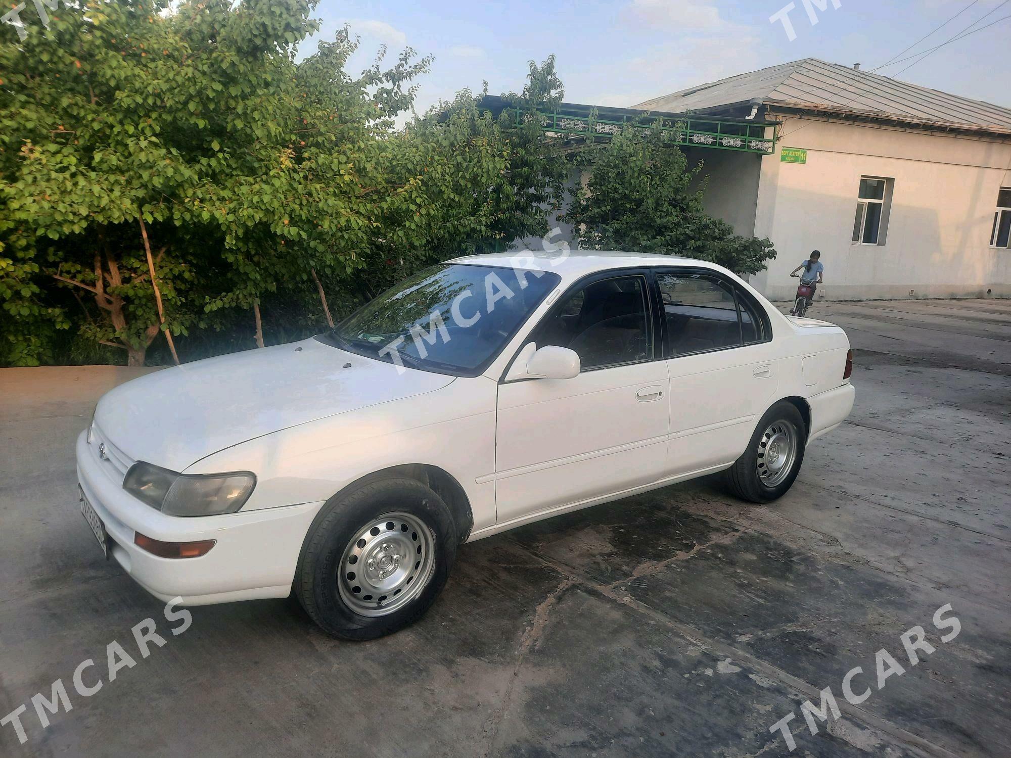 Toyota Corolla 1994 - 40 000 TMT - Гороглы (Тагта) - img 4