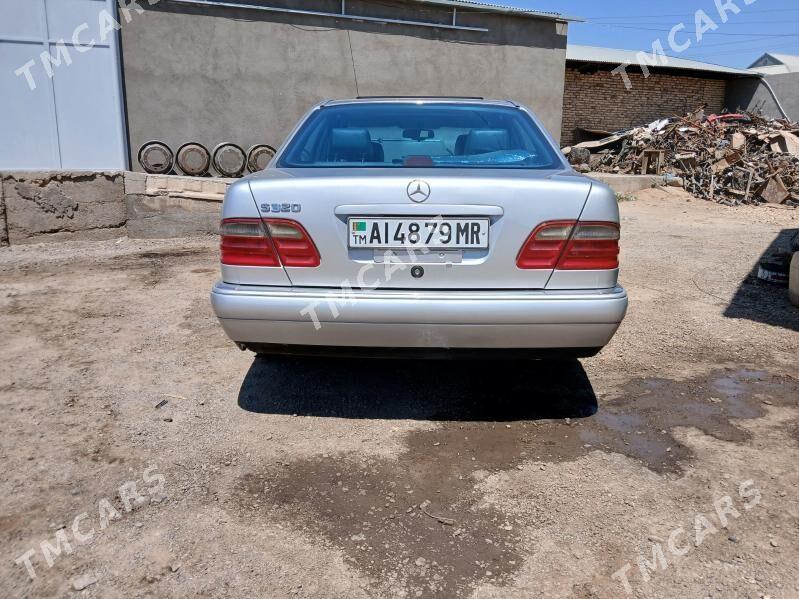 Mercedes-Benz E350 1997 - 75 000 TMT - Мары - img 2