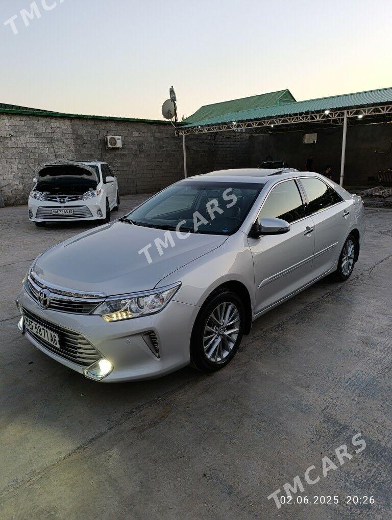 Toyota Camry 2016 - 350 000 TMT - Бузмеин - img 4