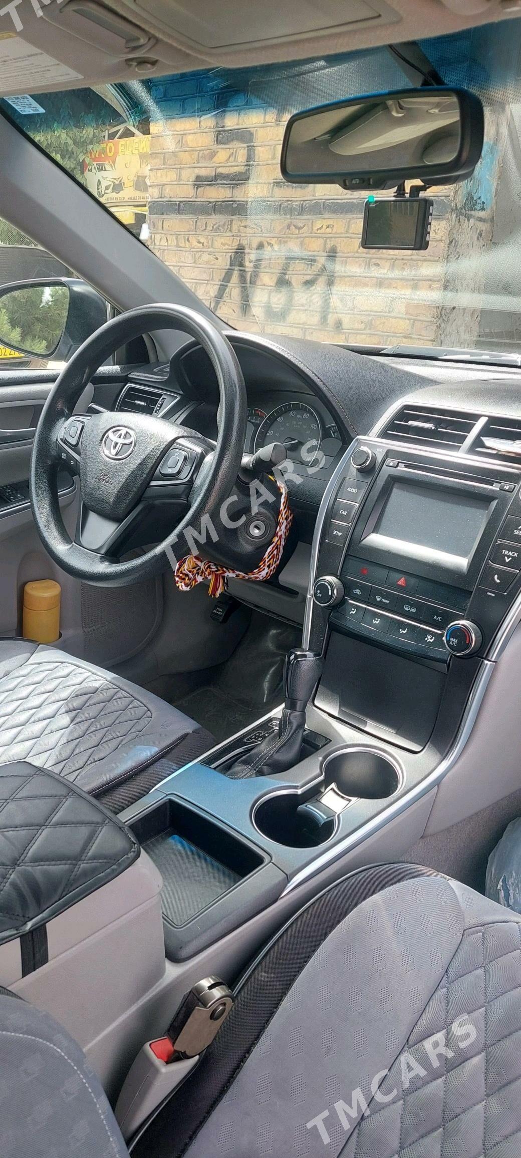 Toyota Camry 2015 - 240 000 TMT - Векильбазар - img 3