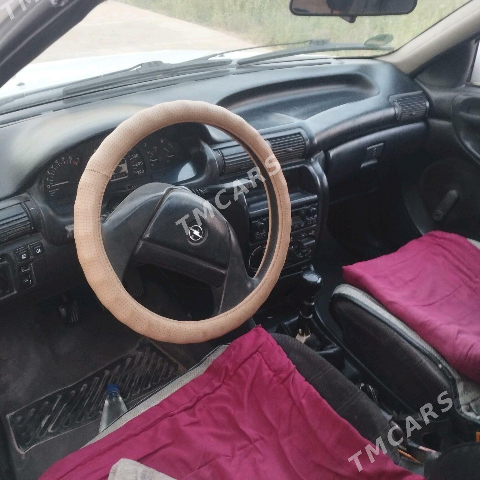 Opel Antara 1993 - 26 000 TMT - Oguz han - img 2