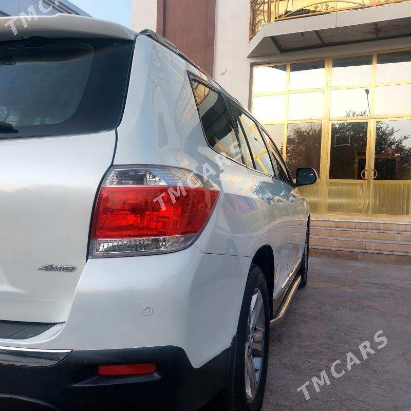Toyota Highlander 2012 - 330 000 TMT - Türkmenabat - img 1