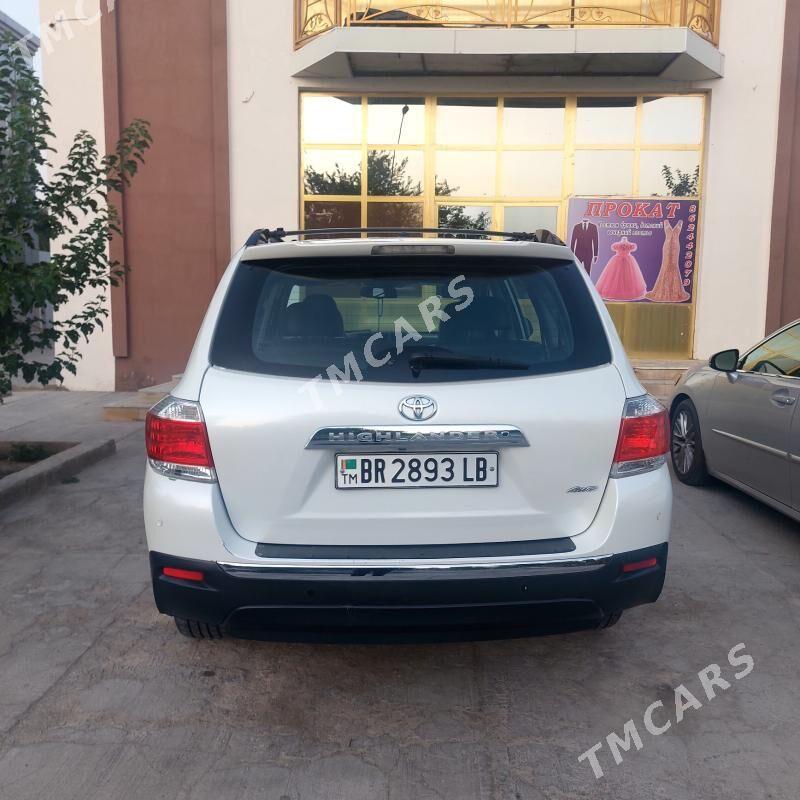 Toyota Highlander 2012 - 330 000 TMT - Türkmenabat - img 4