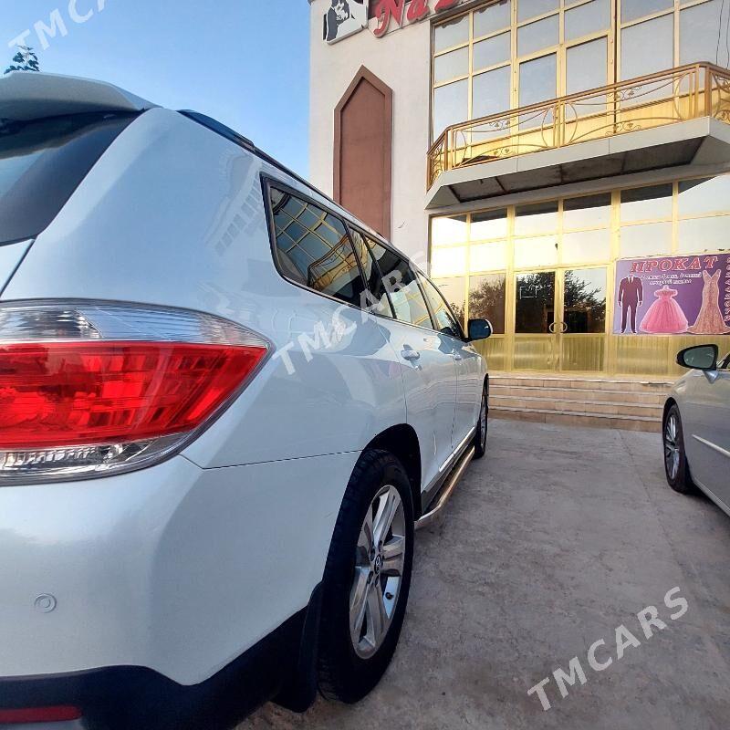Toyota Highlander 2012 - 330 000 TMT - Türkmenabat - img 5