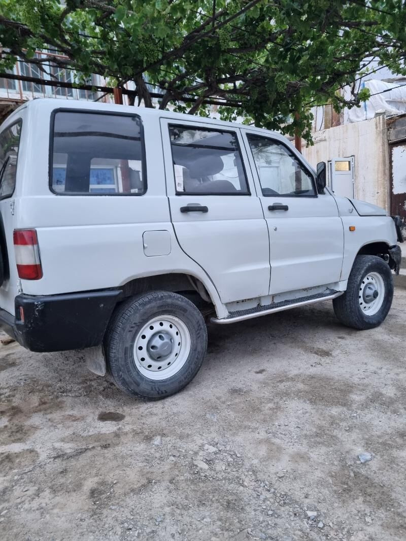 UAZ 469 2001 - 42 000 TMT - Бахарден - img 1