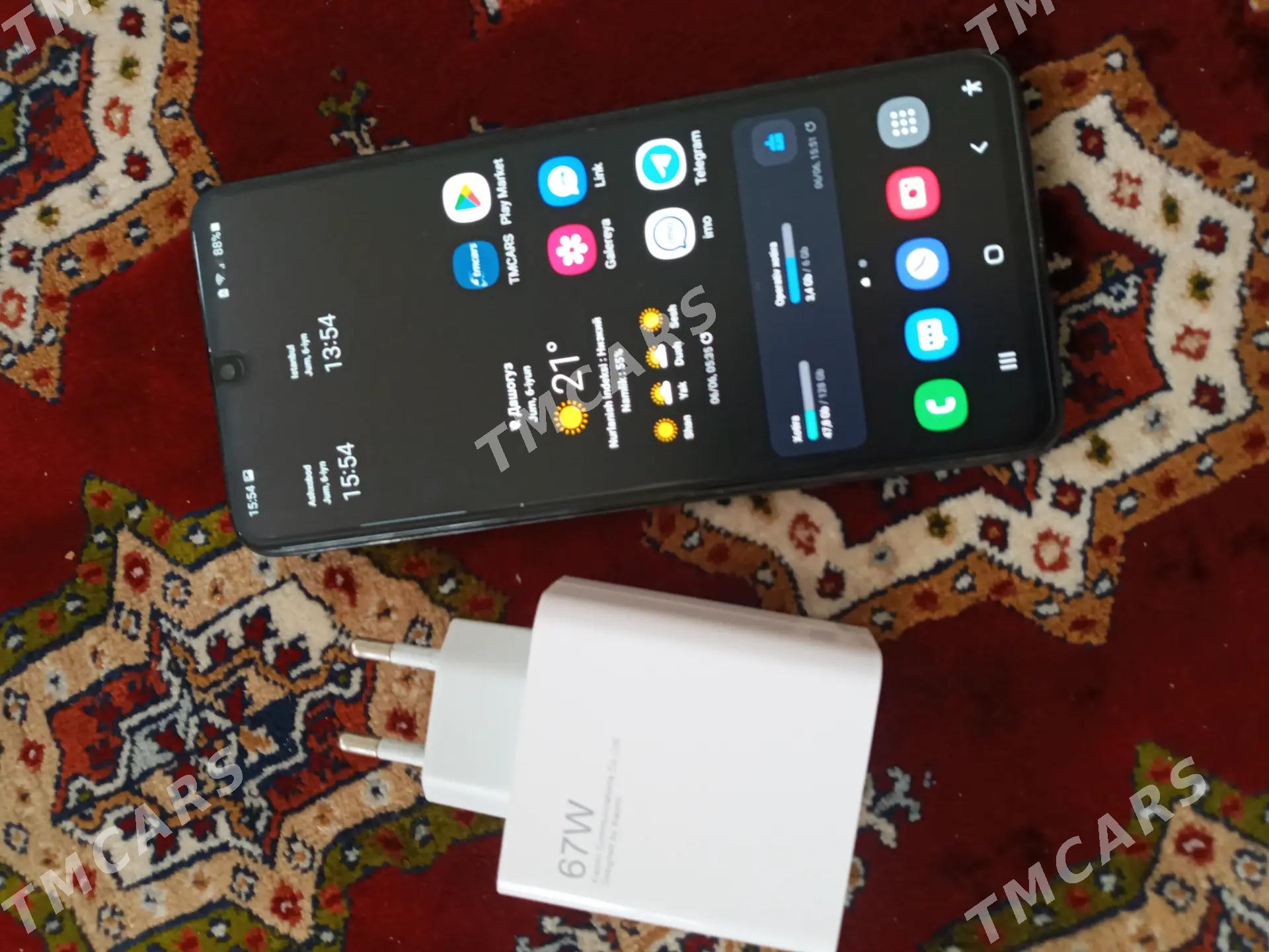 Samsung A70 6/128 - Дашогуз - img 1
