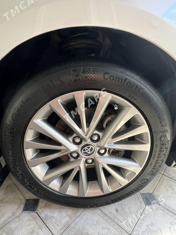 Toyota Camry 2017 - 520 000 TMT - Aşgabat - img 2