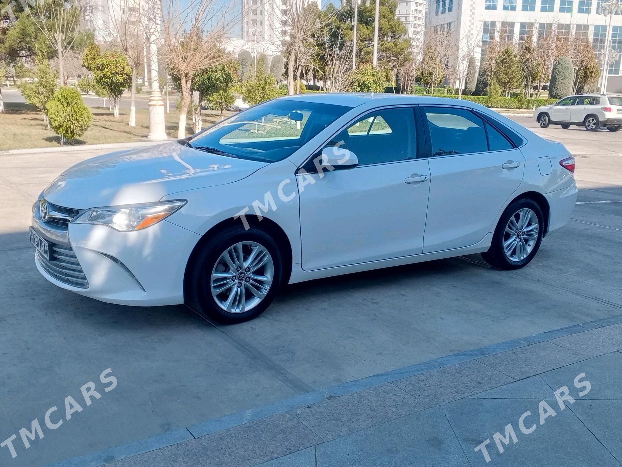 Toyota Camry 2017 - 238 000 TMT - Aşgabat - img 3