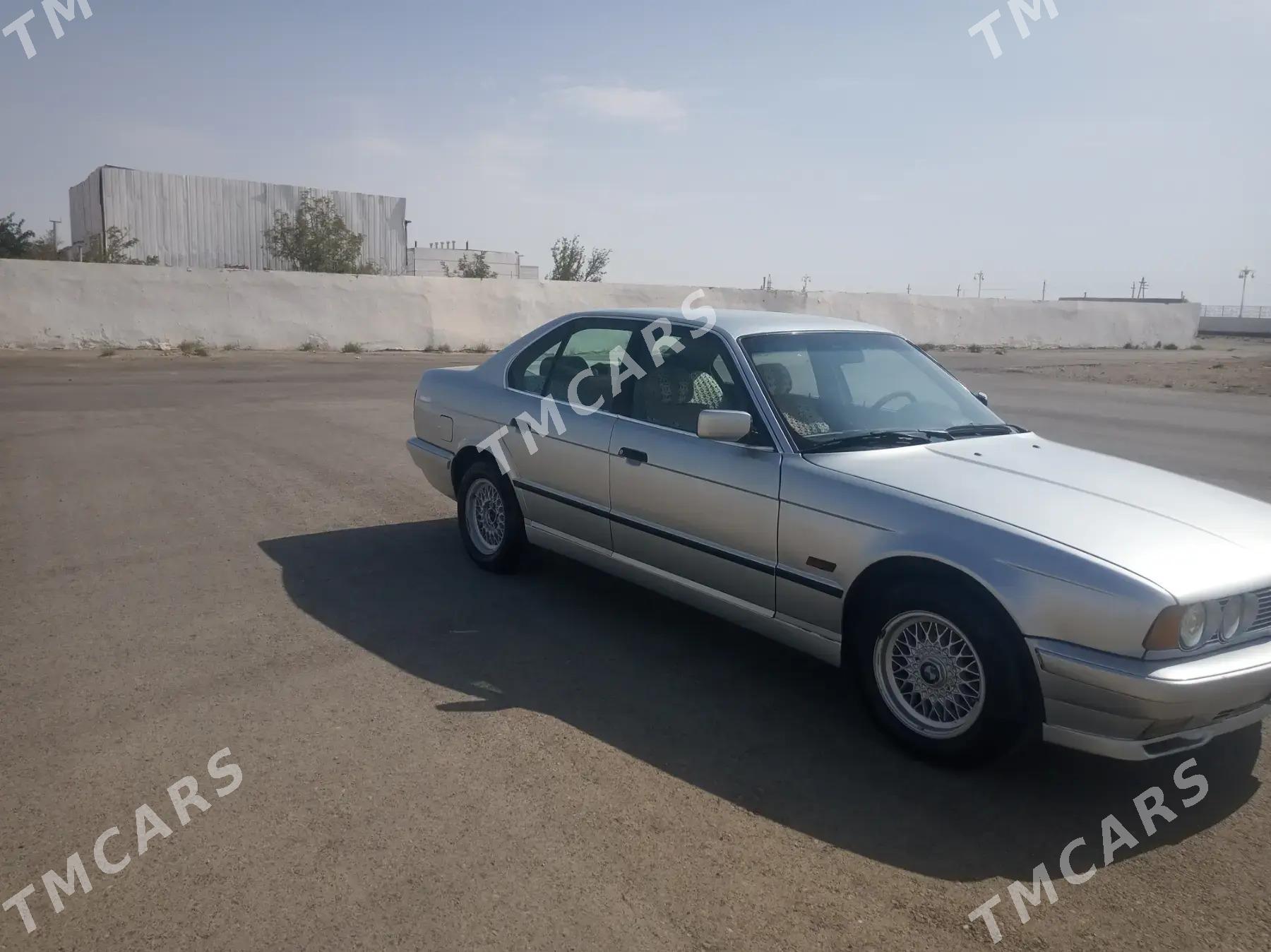 BMW 525 1991 - 55 000 TMT - Türkmenbaşy - img 4