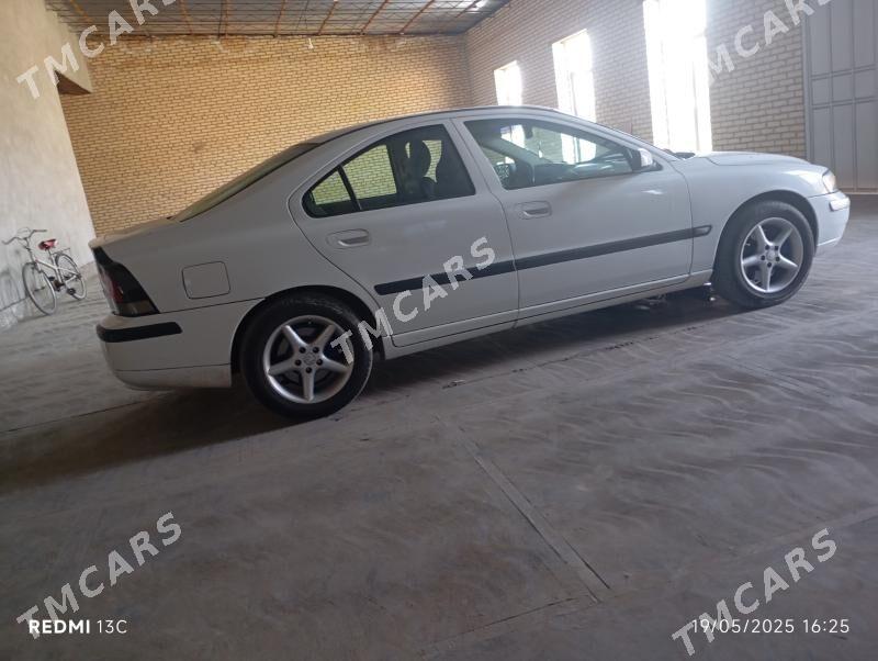 Volvo S60 2004 - 65 000 TMT - Туркменабат - img 3