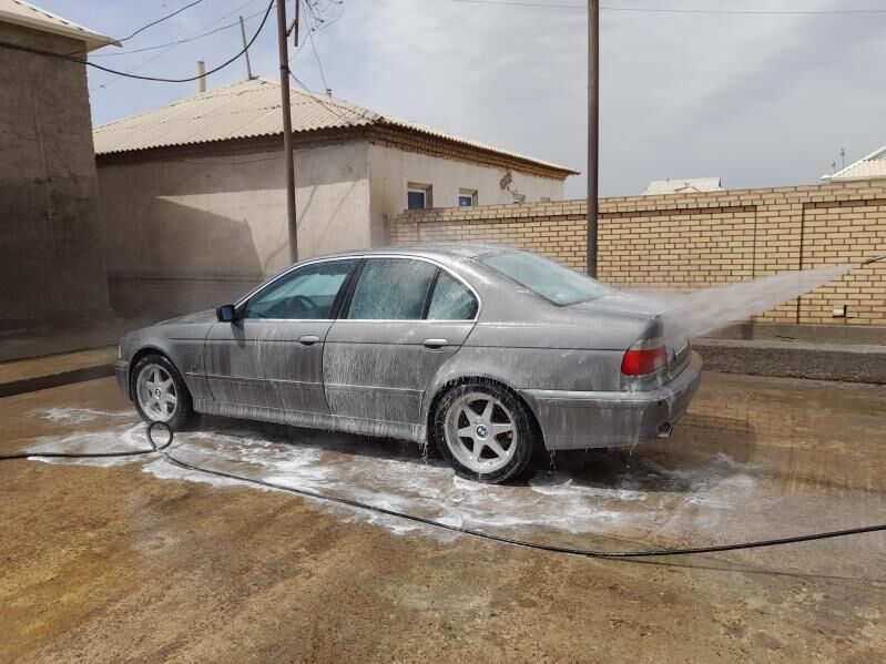 BMW E39 2002 - 130 000 TMT - Мургап - img 8