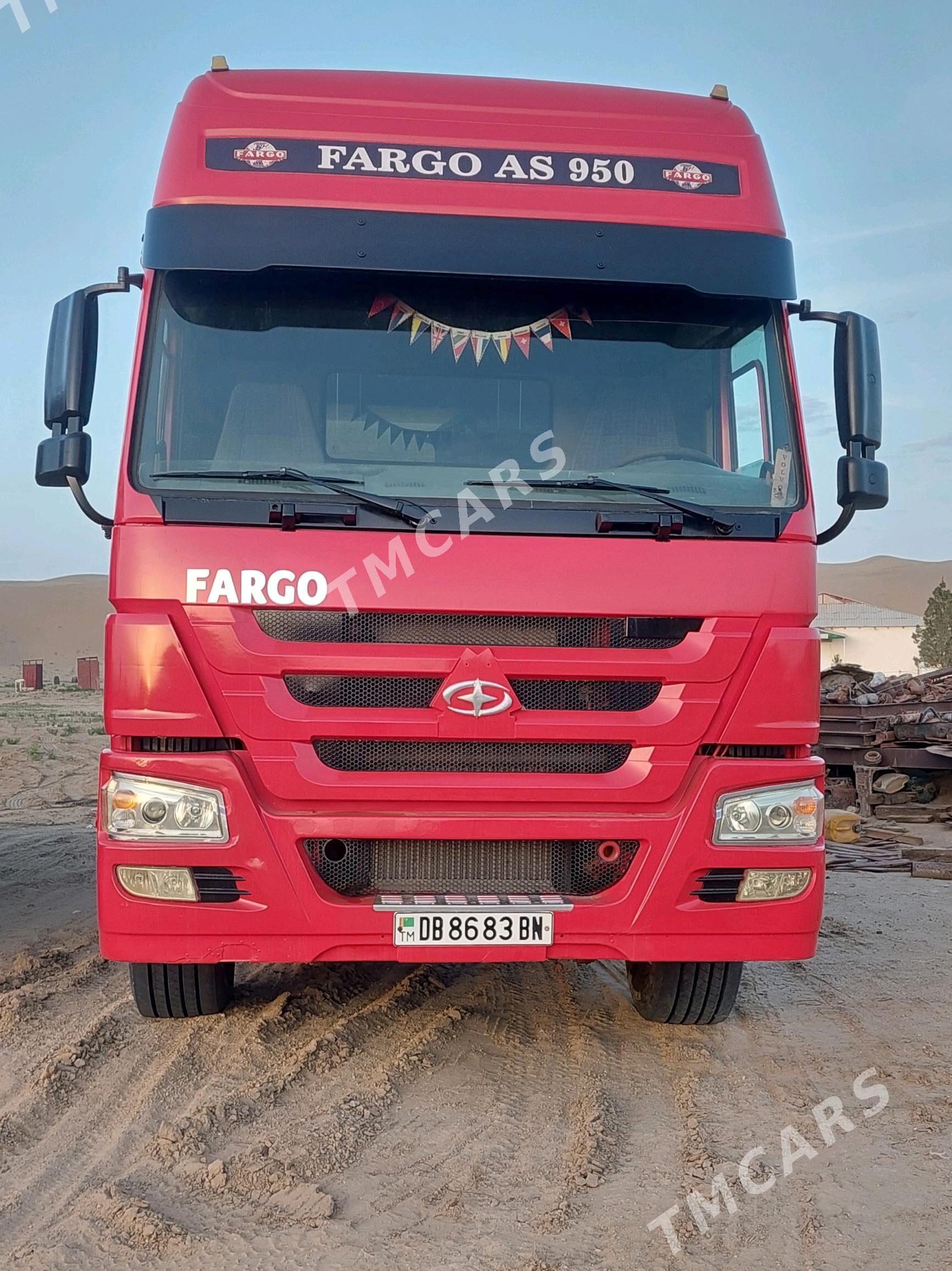 Howo Sinotruk 2010 - 400 000 TMT - Esenguly - img 5