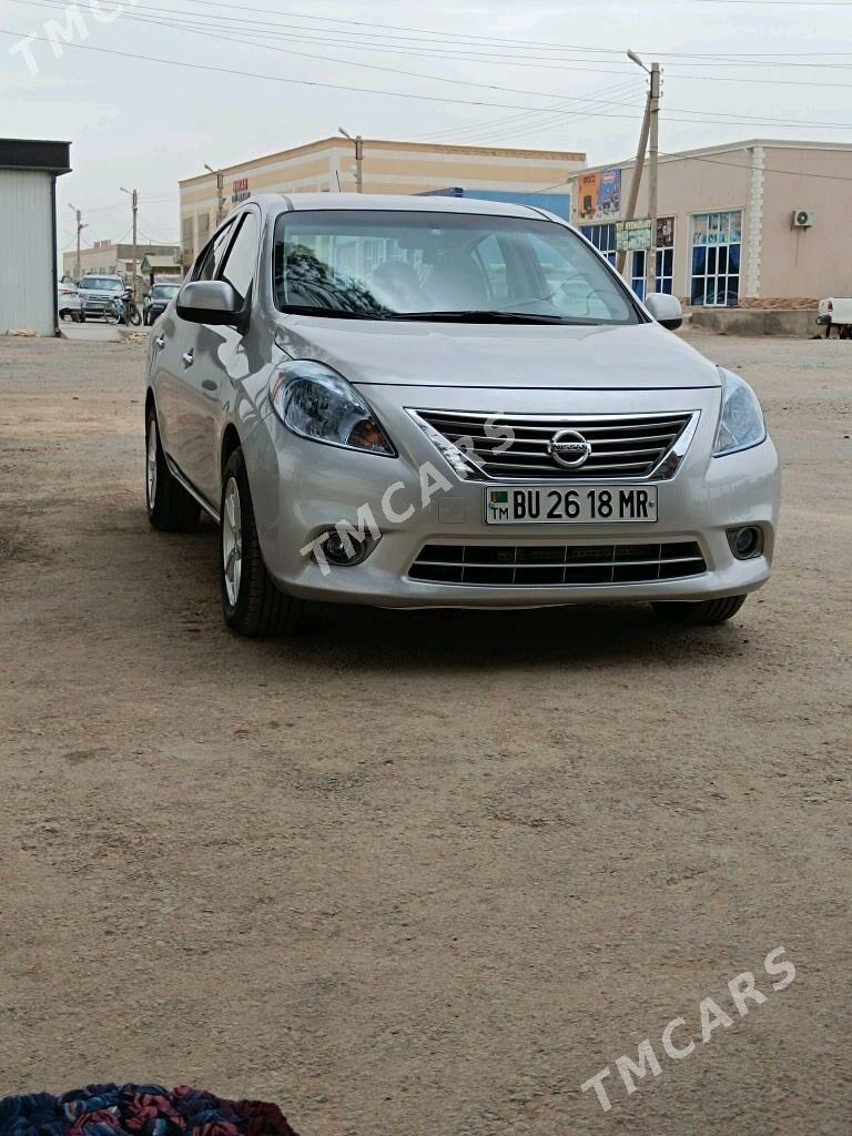 Nissan Versa 2012 - 115 000 TMT - Мары - img 8