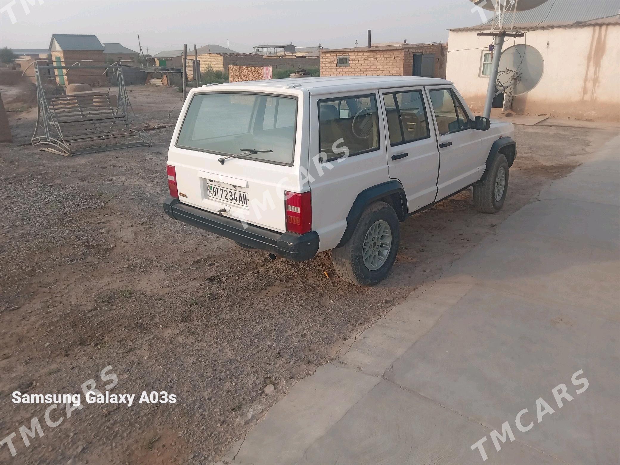 Jeep Cherokee 1996 - 23 000 TMT - Серахс - img 4