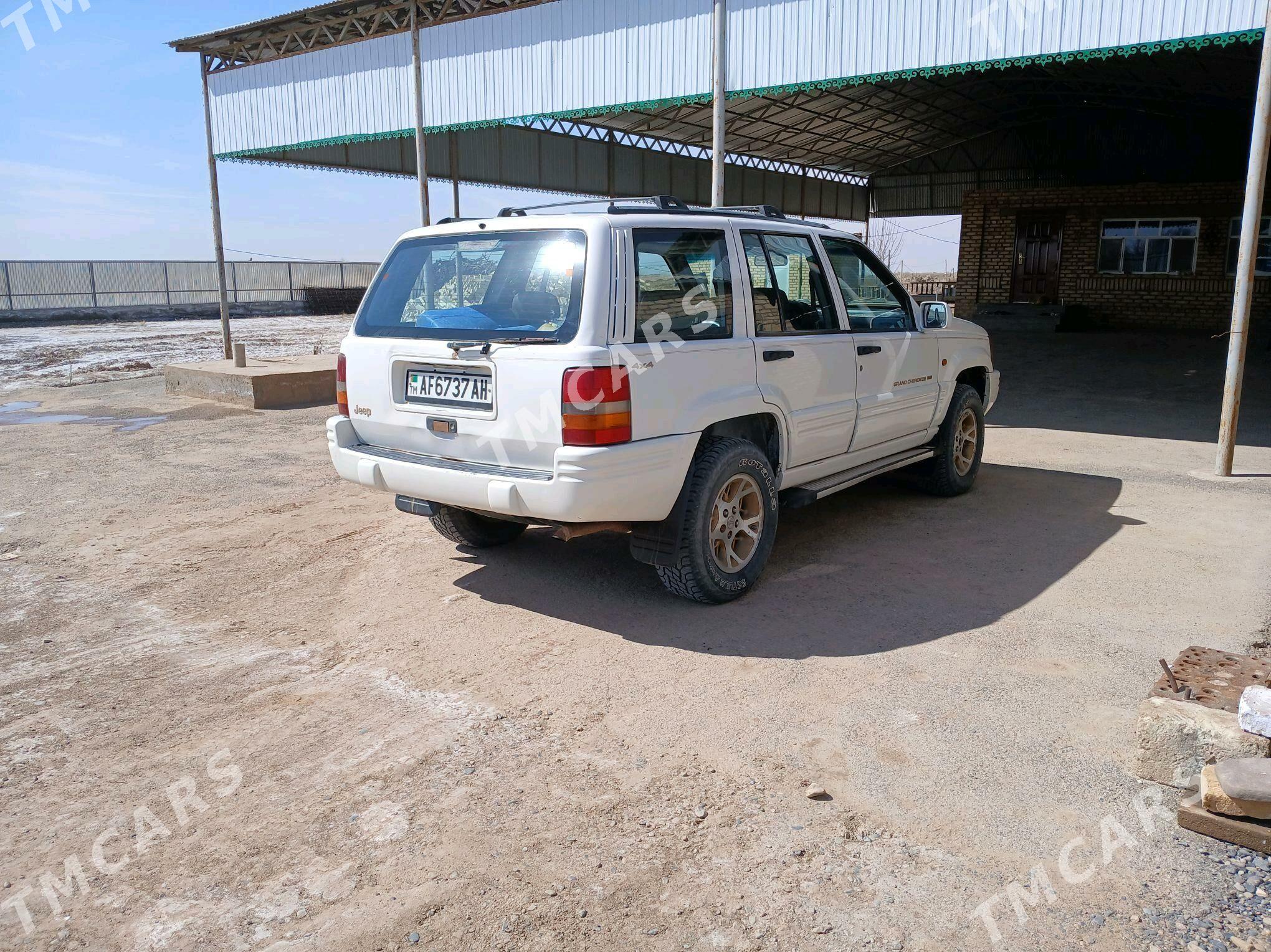Jeep Grand Cherokee 1996 - 60 000 TMT - Babadaýhan - img 3