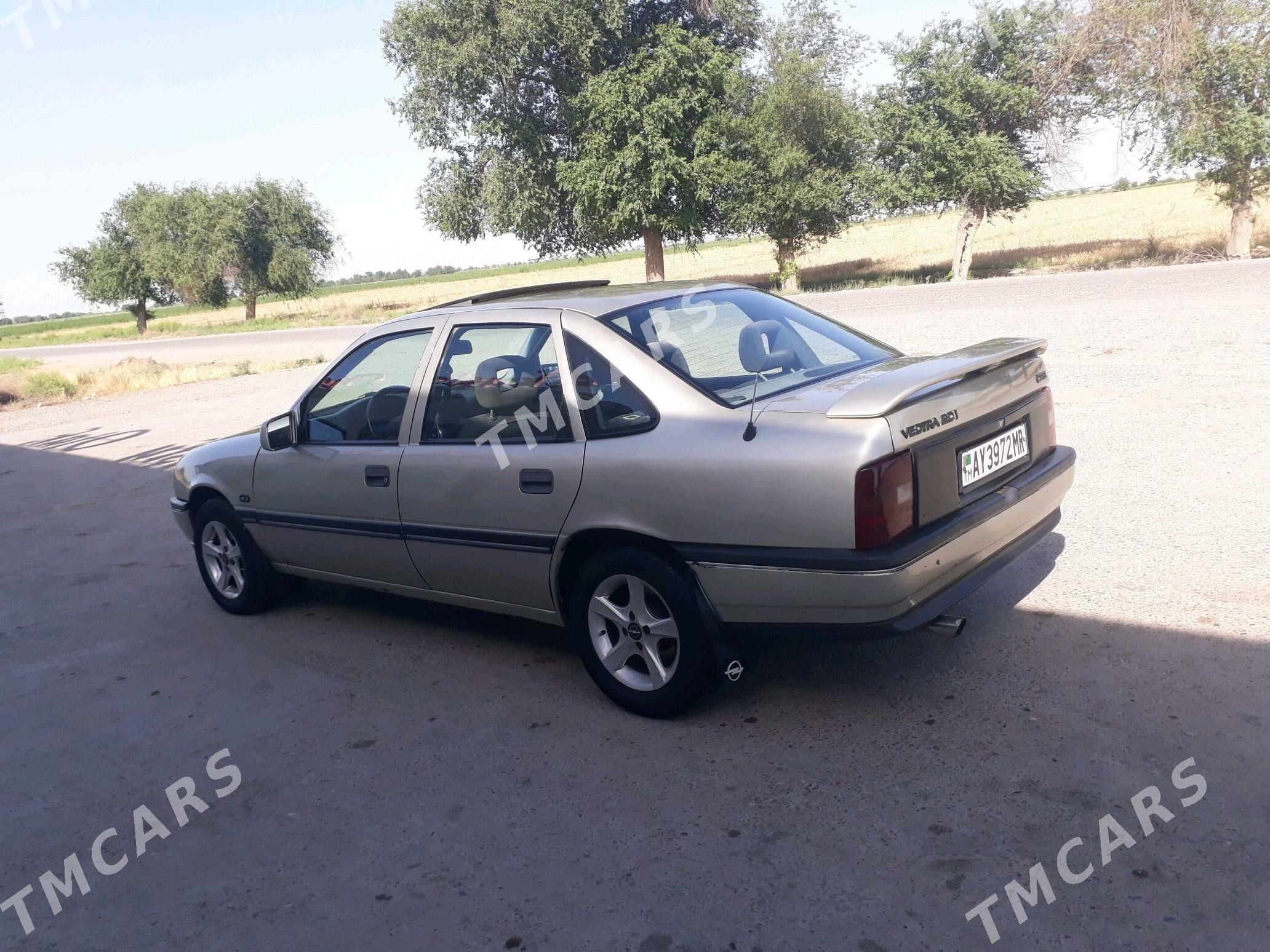 Opel Vectra 1990 - 40 000 TMT - Сакарчага - img 5