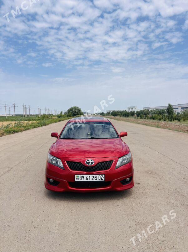 Toyota Camry 2010 - 190 000 TMT - Кёнеургенч - img 2