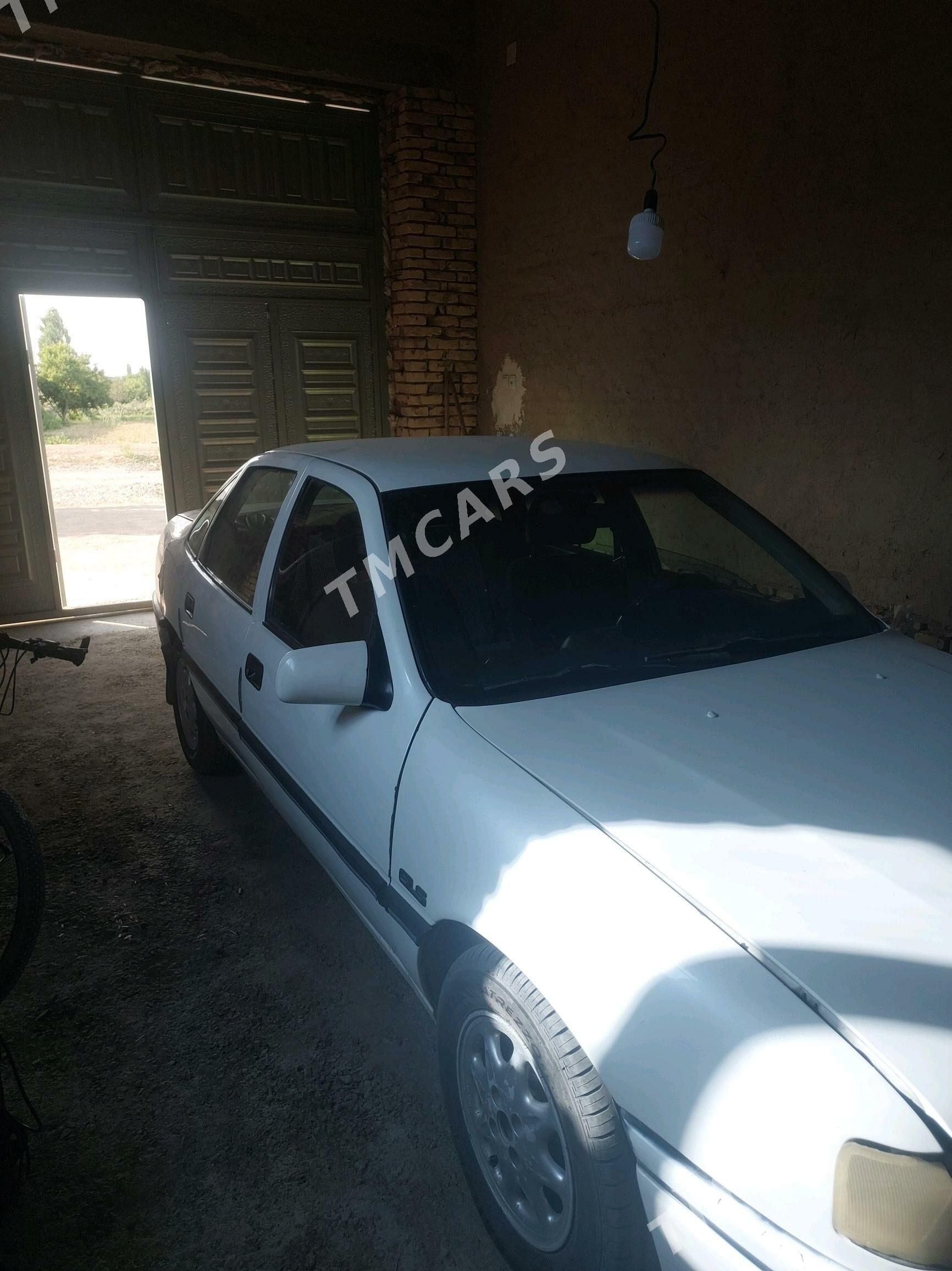 Opel Vectra 1993 - 24 000 TMT - Gubadag - img 3