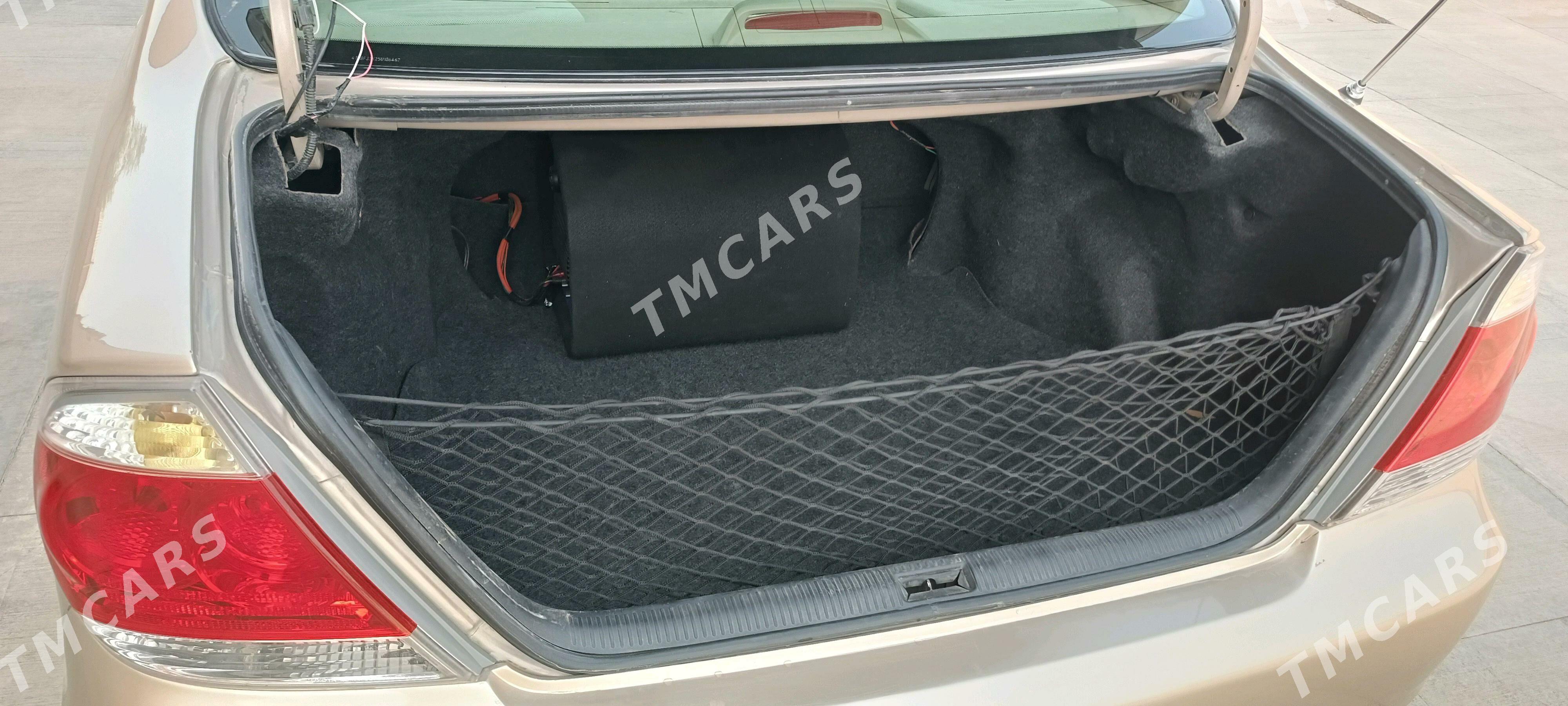 Toyota Camry 2005 - 210 000 TMT - Мары - img 8