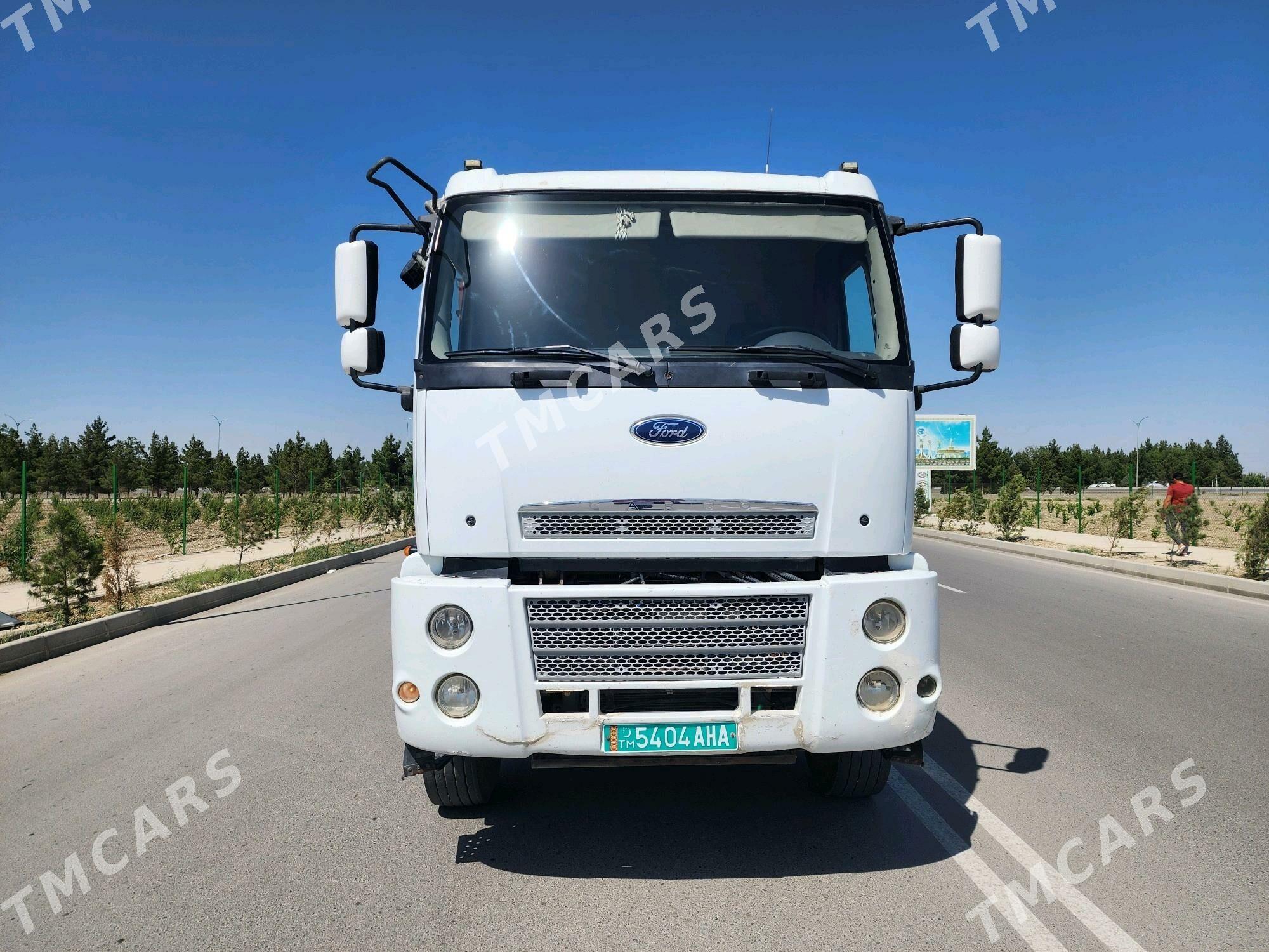 Ford Cargo 3535D 2014 - 750 000 TMT - Гёкдепе - img 2