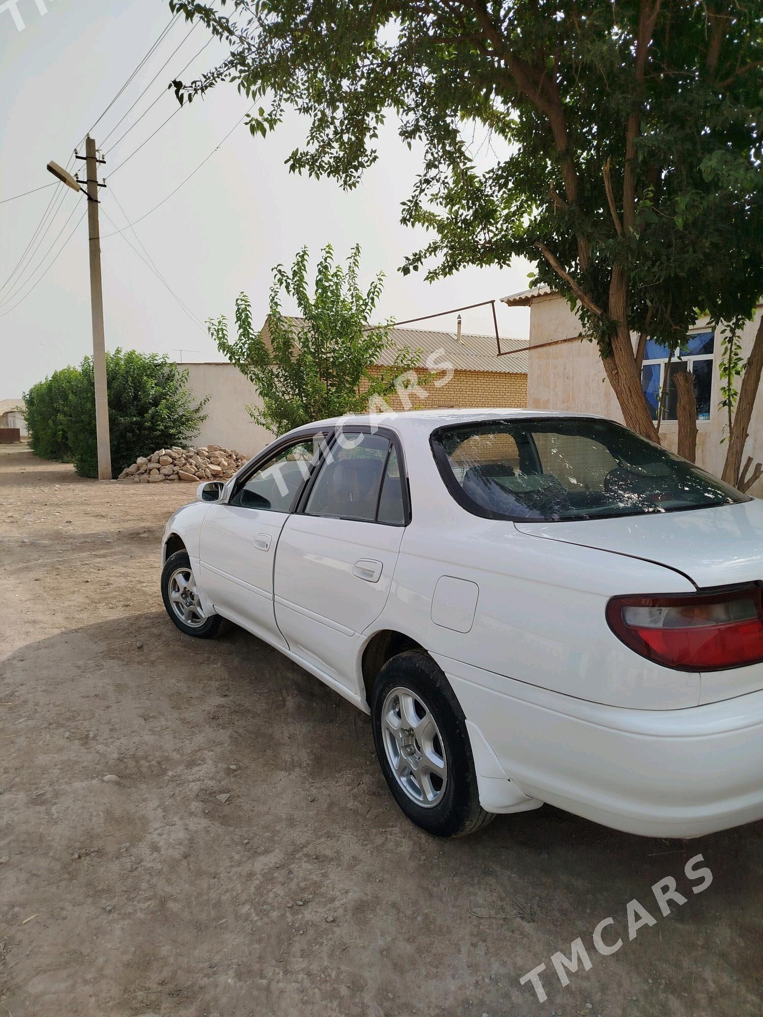 Toyota Carina 1995 - 46 000 TMT - Теджен - img 5