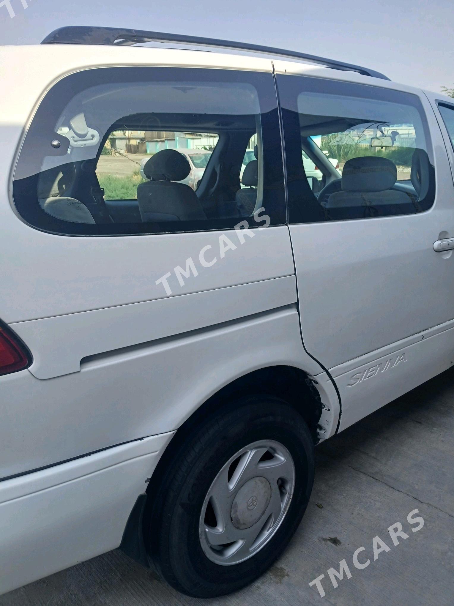 Toyota Sienna 2000 - 140 000 TMT - Türkmenabat - img 7