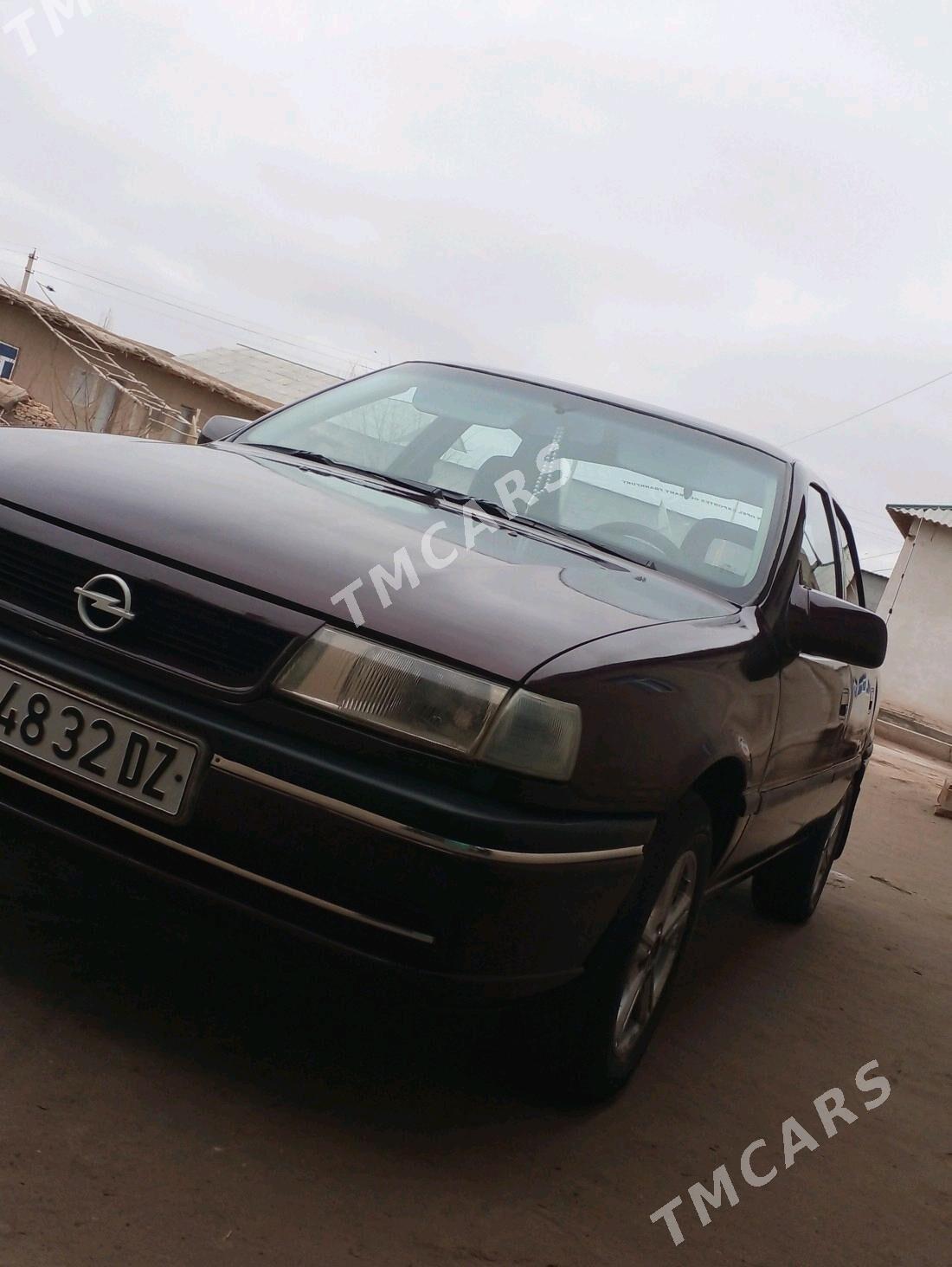 Opel Vectra 1995 - 40 000 TMT - Gubadag - img 3