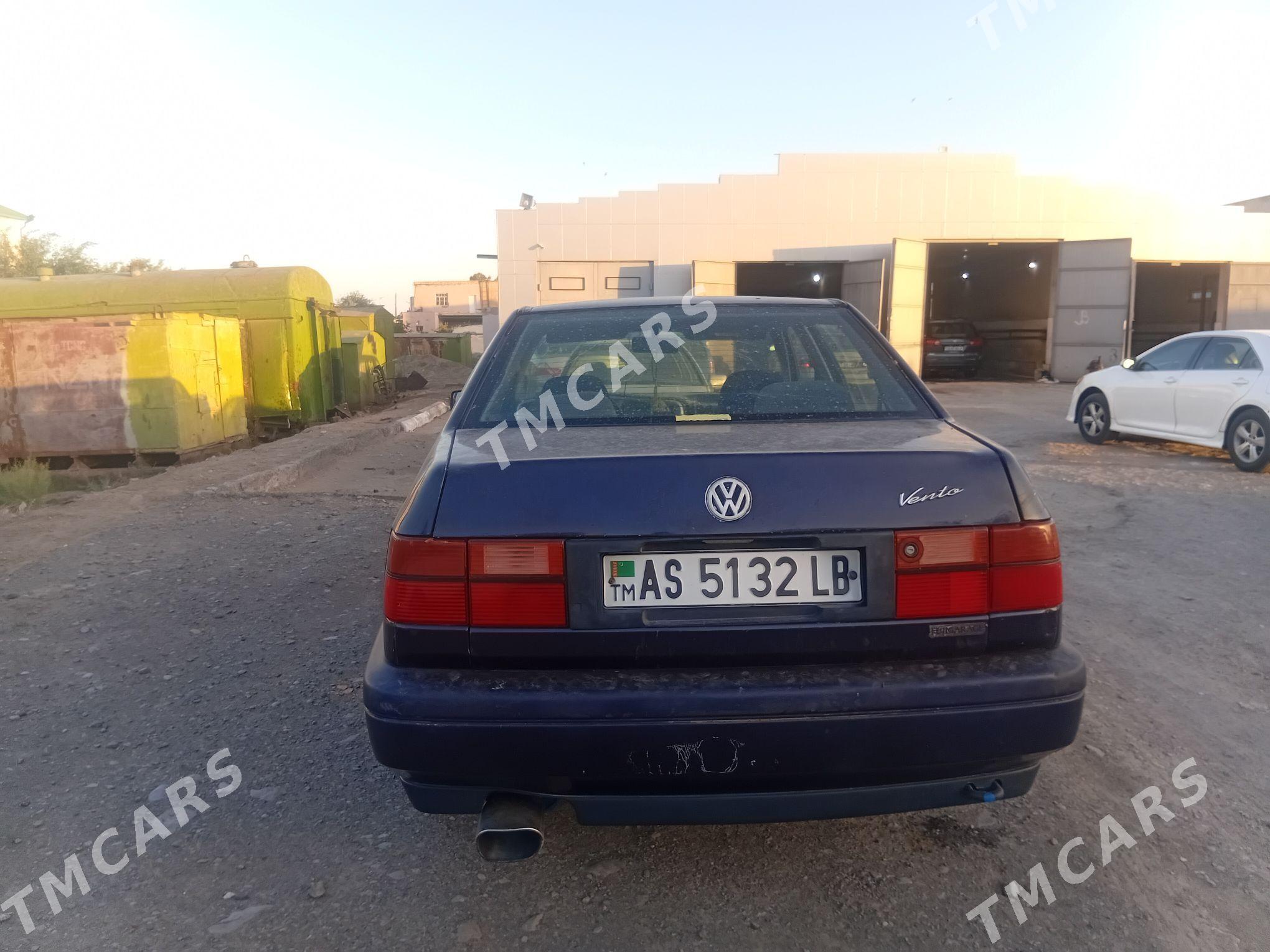 Volkswagen Jetta 1993 - 16 000 TMT - Seýdi - img 2