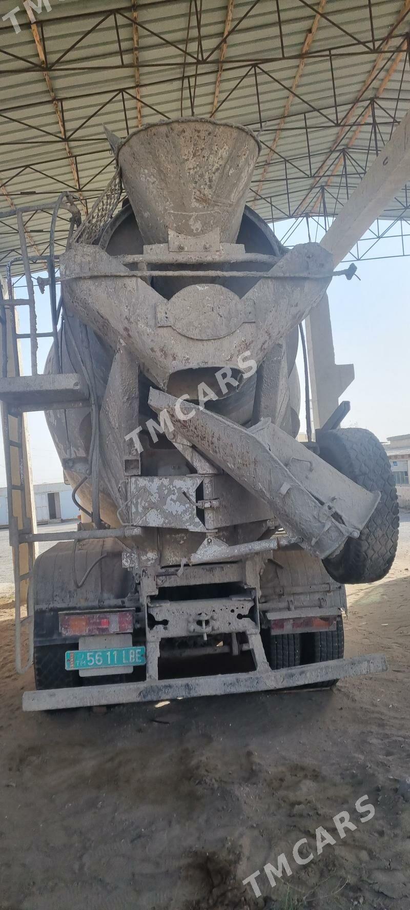 Maz Samosval 2011 - 650 000 TMT - Farap - img 4