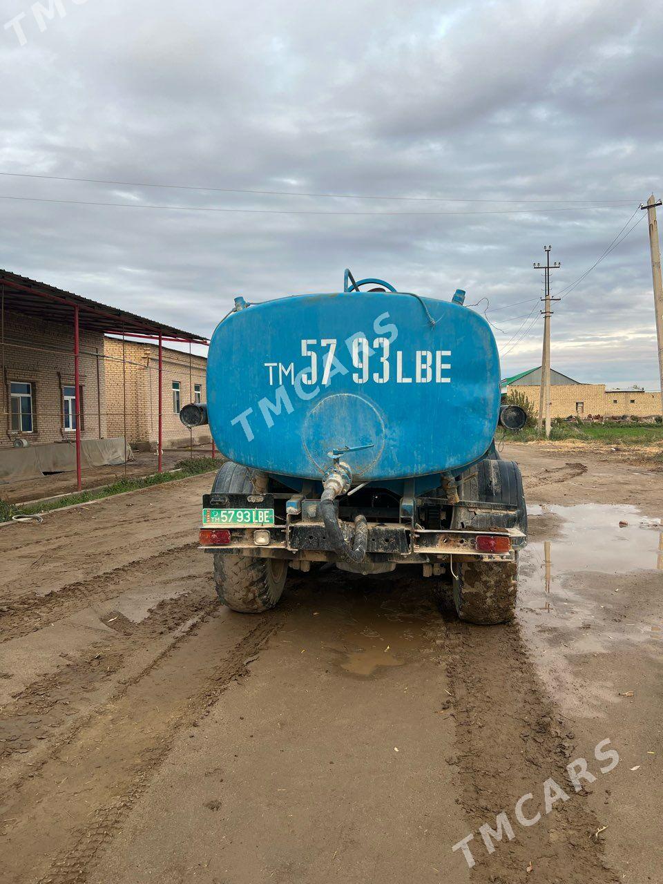 Ural 4320 2011 - 450 000 TMT - Farap - img 3