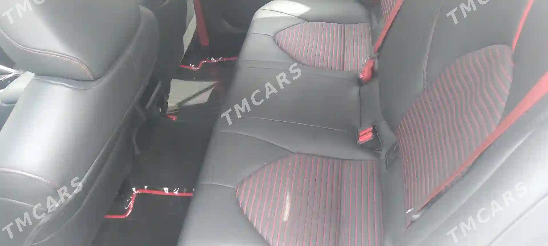 Toyota Camry 2022 - 375 000 TMT - Aşgabat - img 5