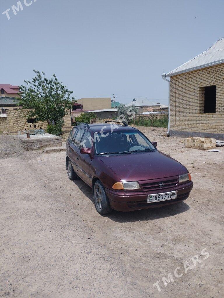 Opel Astra 1993 - 32 000 TMT - Мары - img 2
