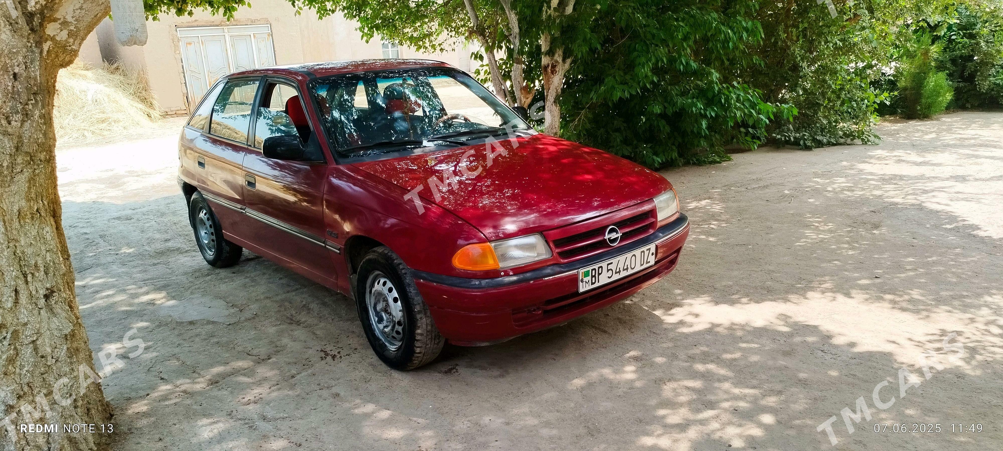 Opel Astra 1993 - 30 000 TMT - Gurbansoltan Eje - img 3