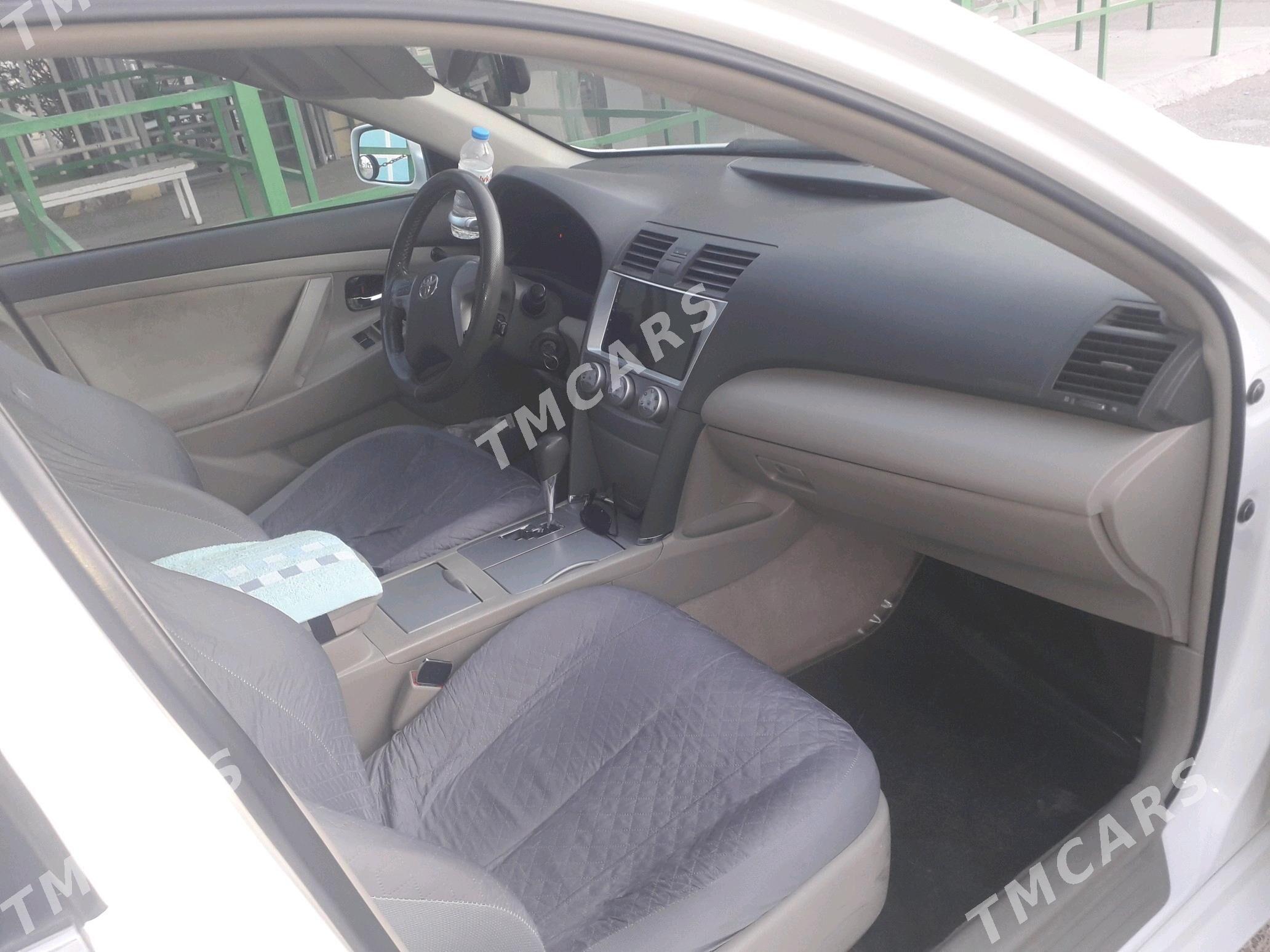 Toyota Camry 2011 - 180 000 TMT - Türkmenbaşy şaýoly - img 2