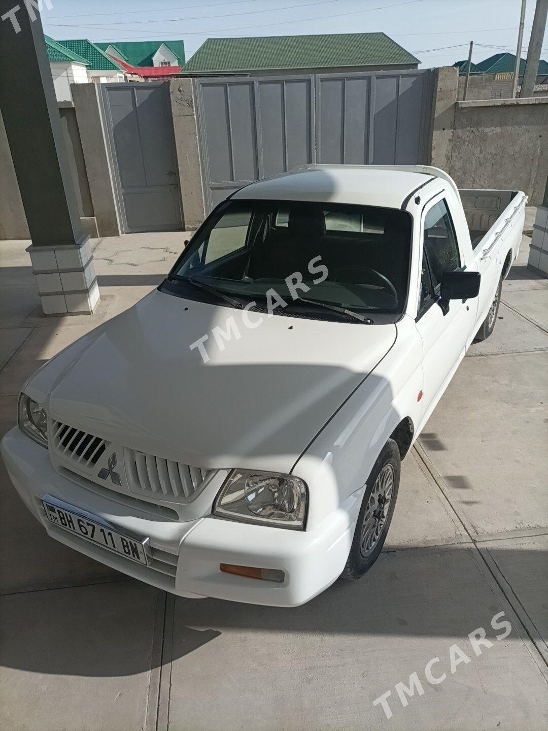 Mitsubishi L200 2005 - 75 000 TMT - Балканабат - img 3