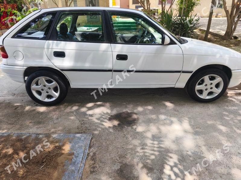 Opel Astra 1993 - 42 000 TMT - Aşgabat - img 10