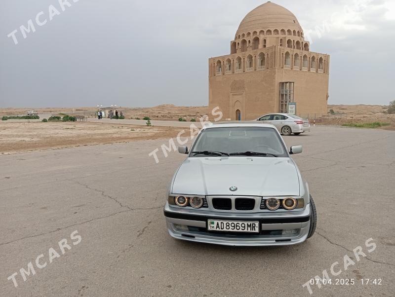 BMW 525 1989 - 45 000 TMT - Байрамали - img 2